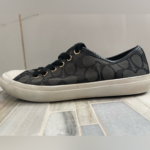 Coach Black and White Sneakers with Signature Pattern - Picture 4 of 12